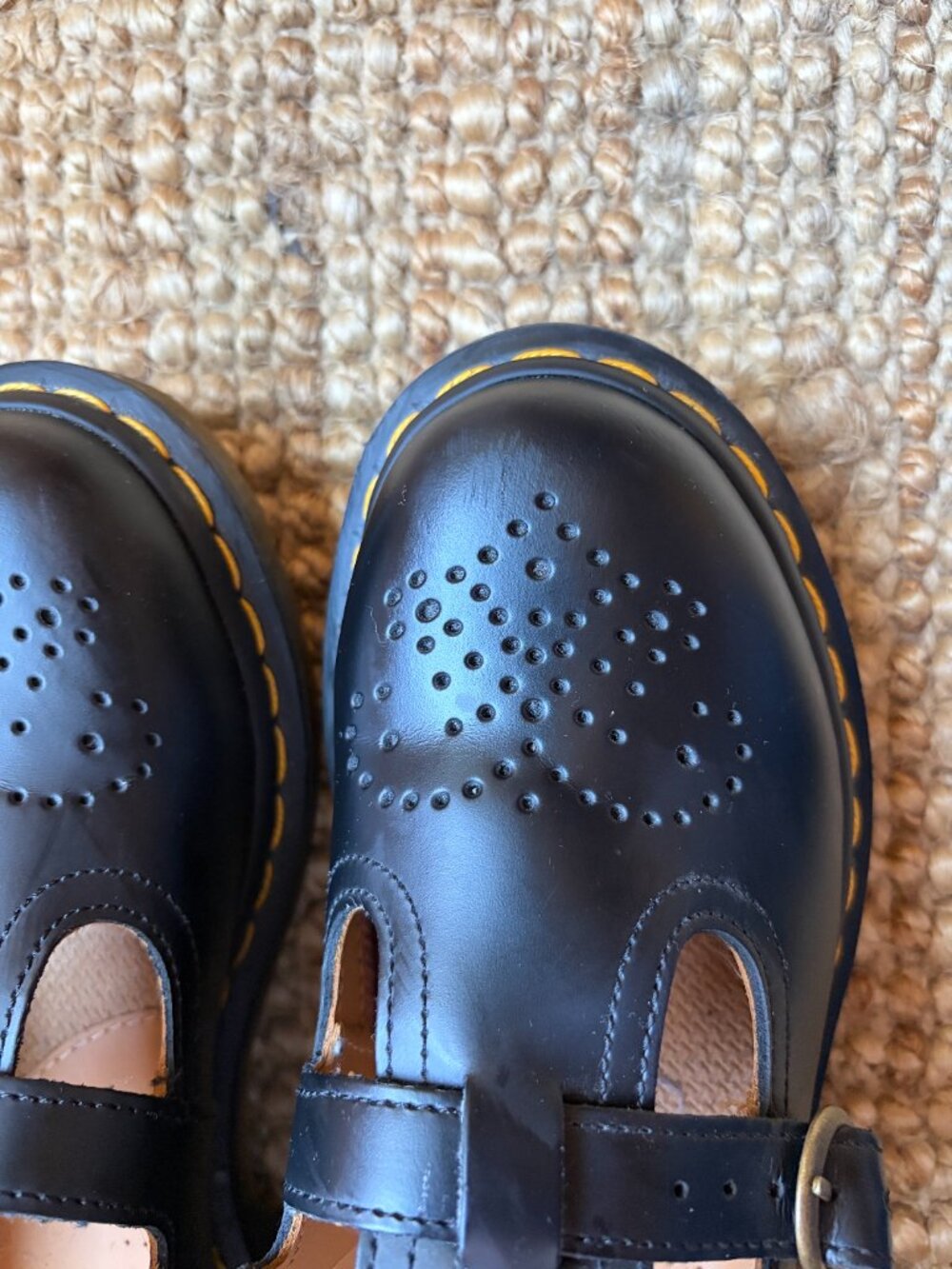 Dr. Martens 8065 Mary Jane - Picture 2 of 4